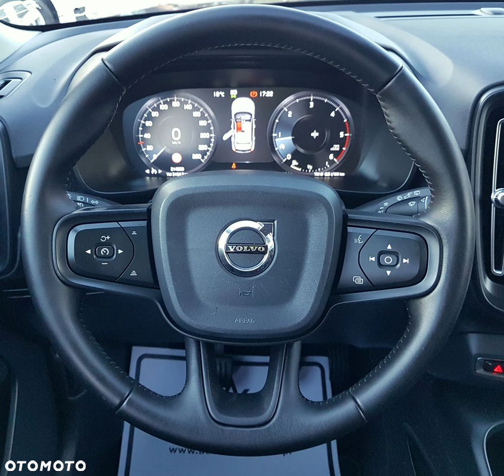 Volvo XC 40 D3 Momentum - 20