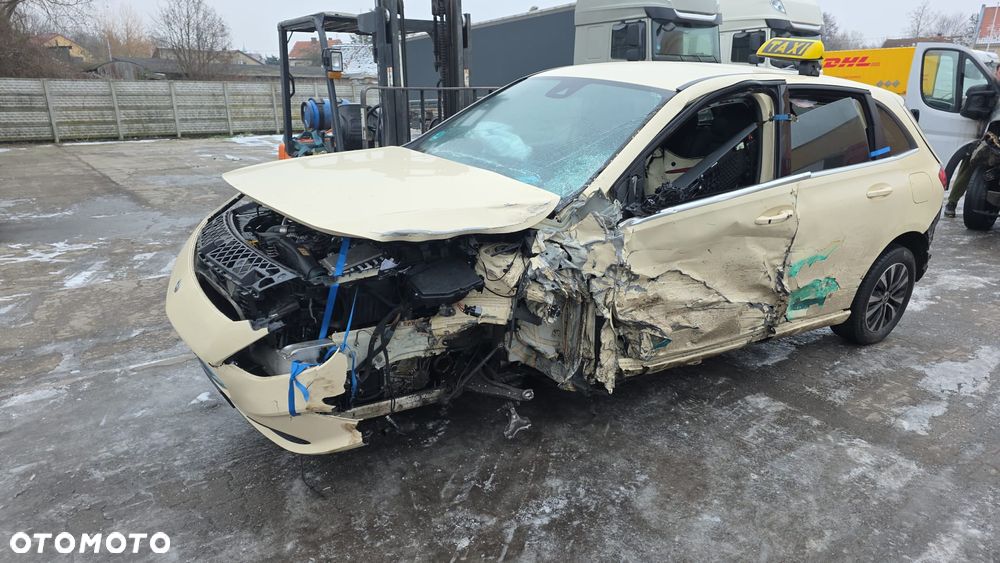 Mercedes-Benz Klasa B 180 d 8G-DCT Edition 2021 - 7