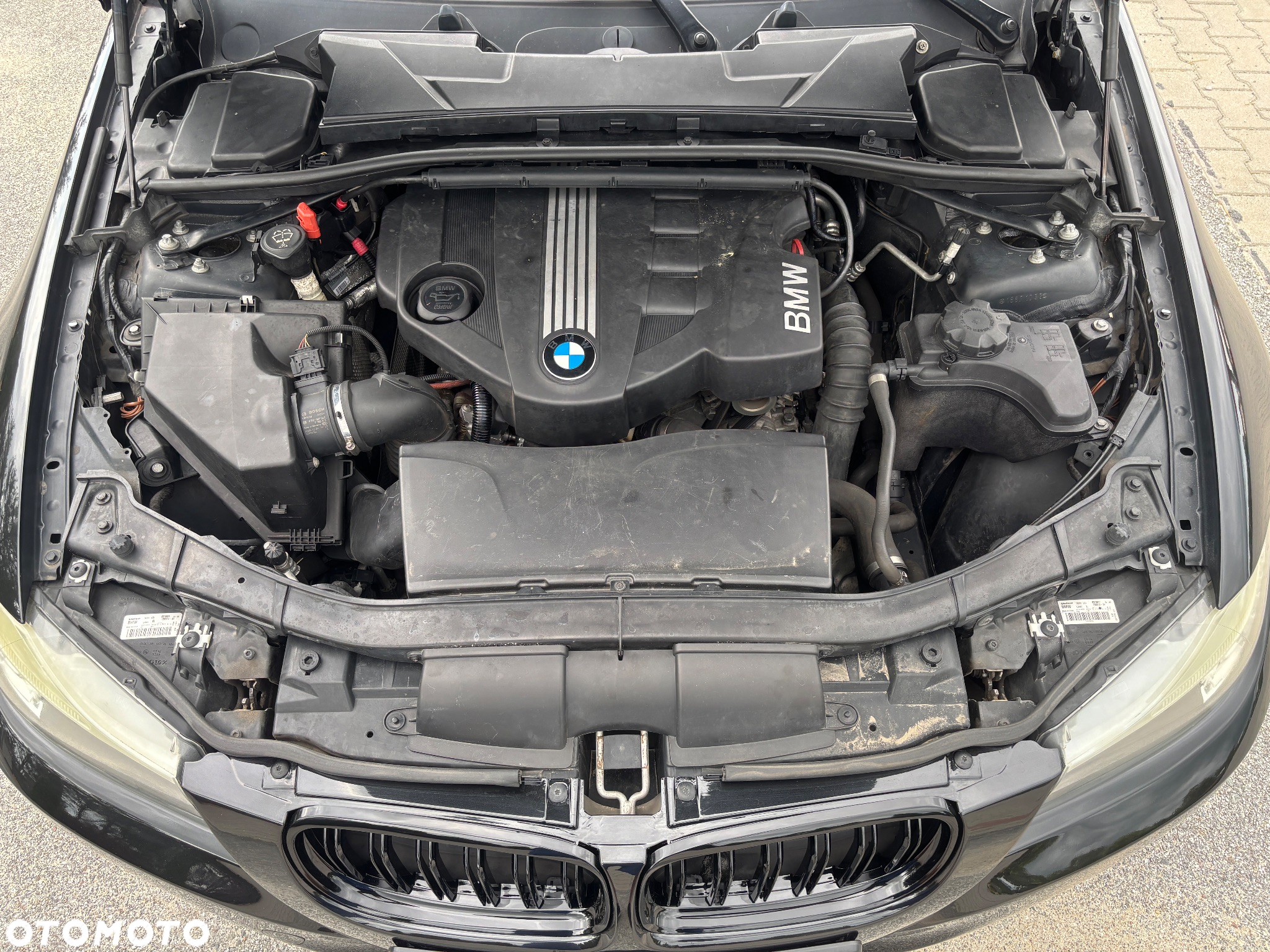 BMW Seria 3 318d - 32