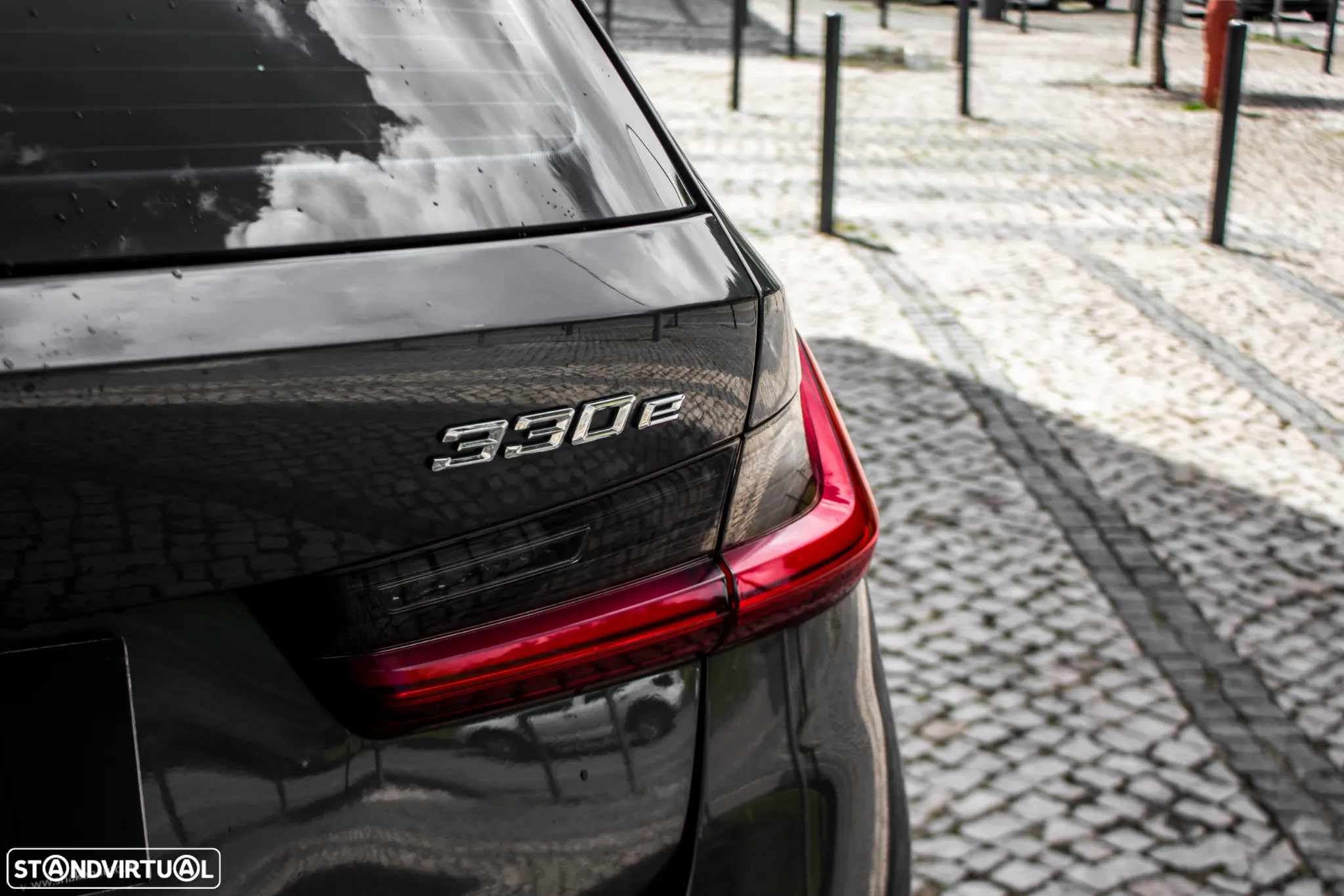 BMW 330 e Touring Line Luxury Auto - 11