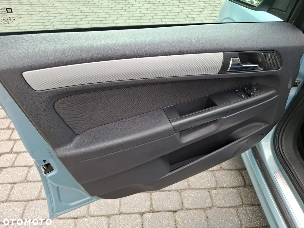 Opel Zafira 1.8 Sport - 31