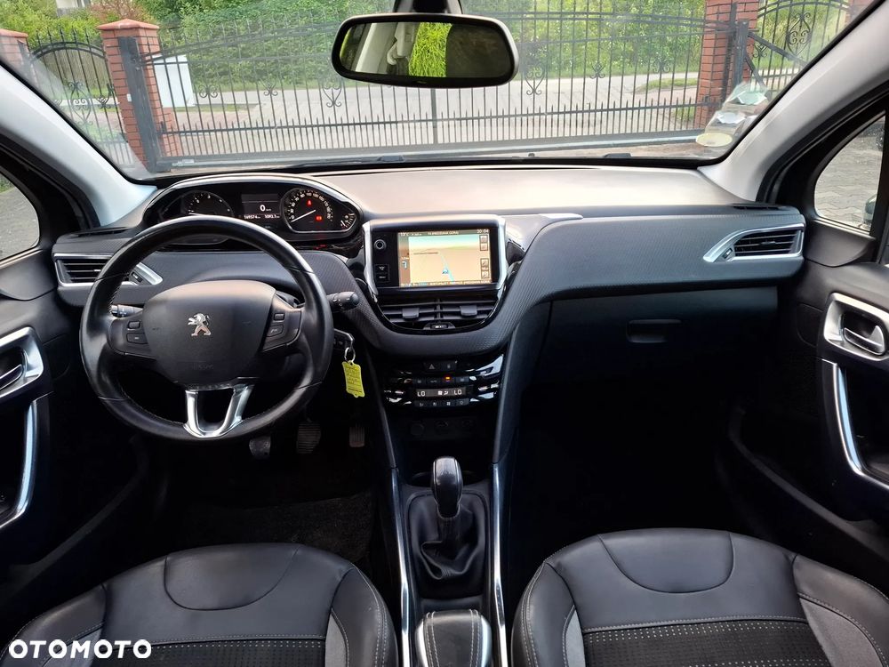 Peugeot 2008 e-HDi FAP 92 STOP & START Allure - 18