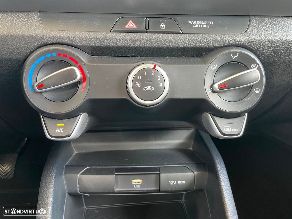 Kia Stonic 1.2 Urban - 20