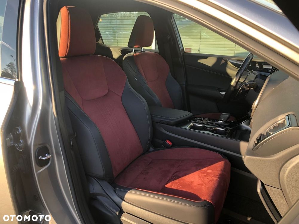 Lexus NX 350h Elegance AWD - 27