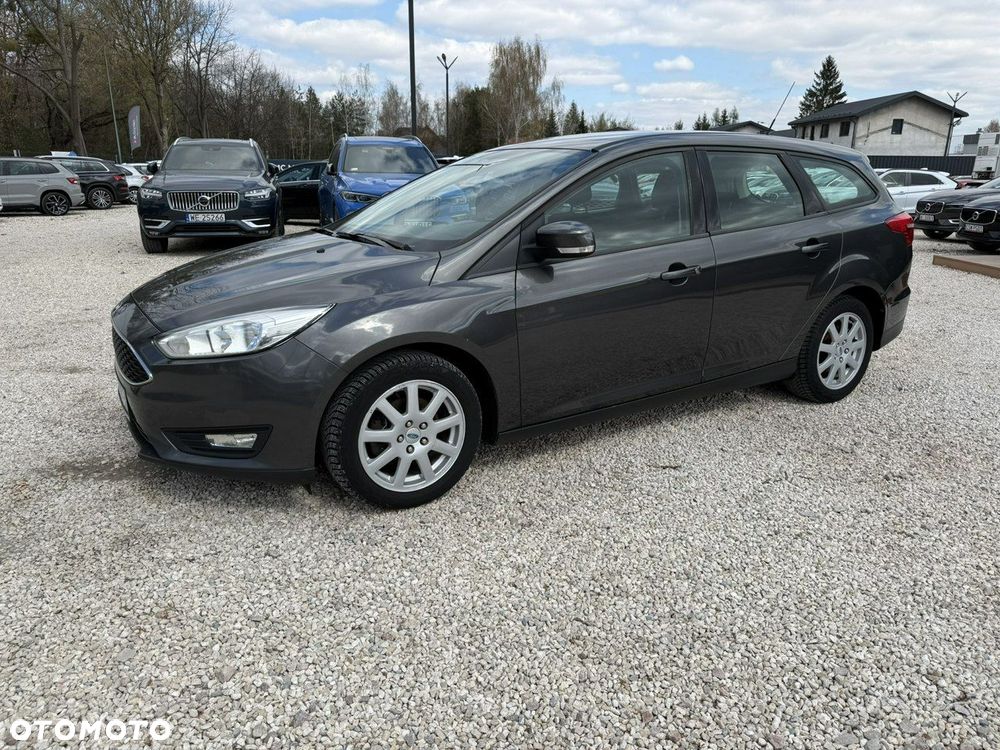 Ford Focus - 10