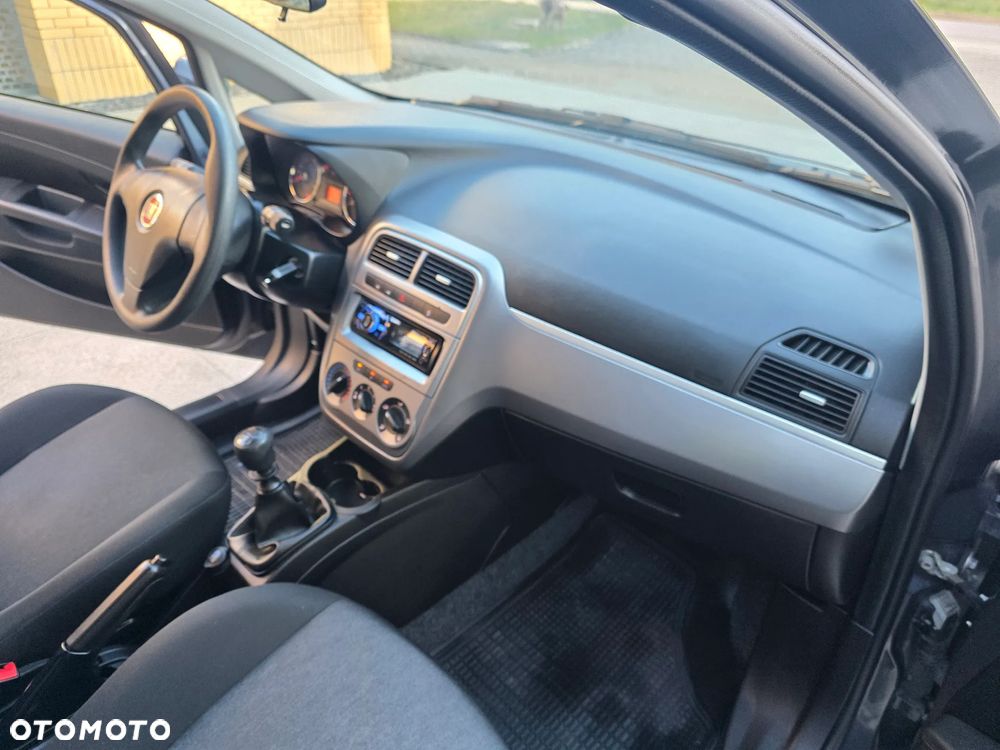 Fiat Punto Evo 1.4 8V Active - 12