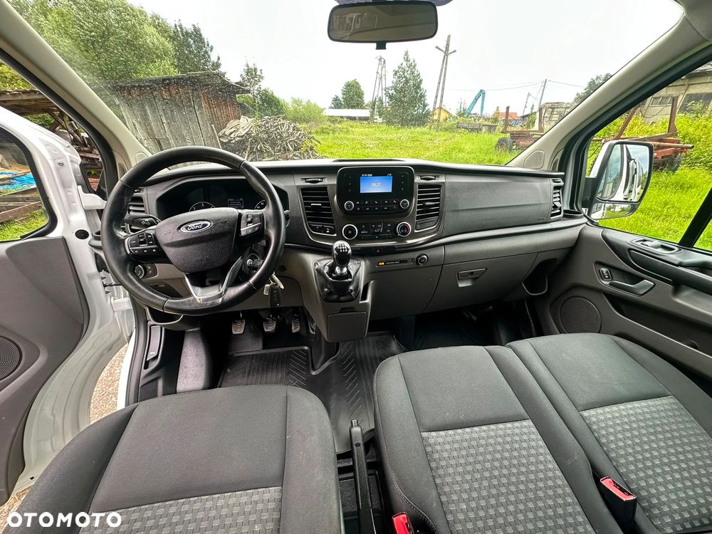 Ford Transit Custom - 28