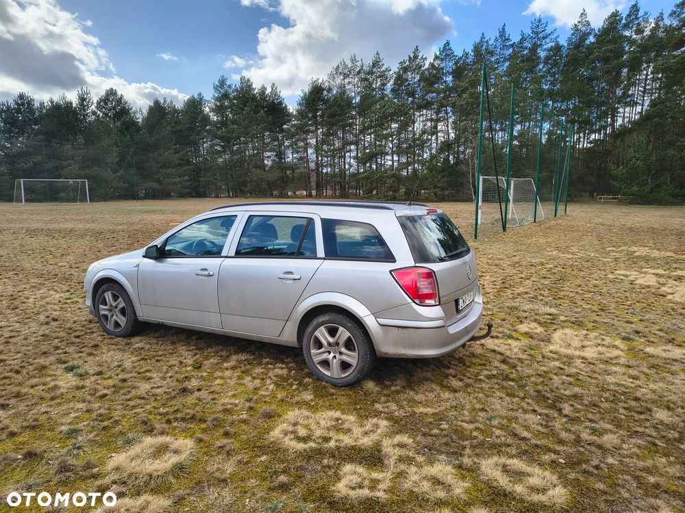 Opel Astra 1.9 CDTI DPF - 6