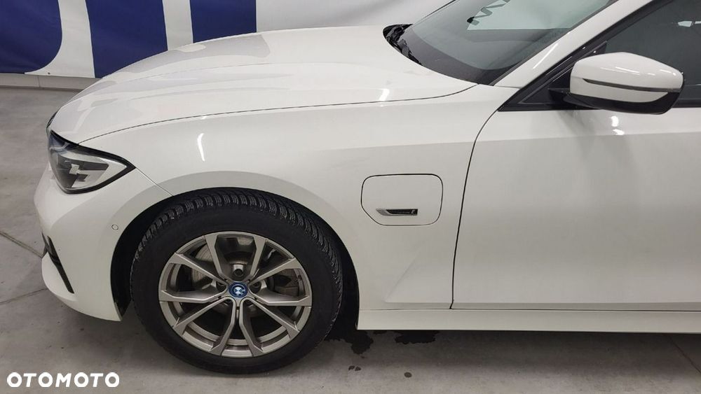BMW Seria 3 - 10