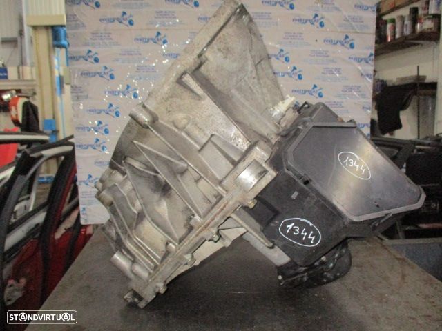 Caixa Velocidades 2S6R7002MA FORD FIESTA 2002 1.3I Gasolina 5V - 4