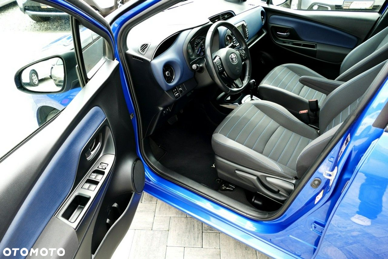 Toyota Yaris - 17