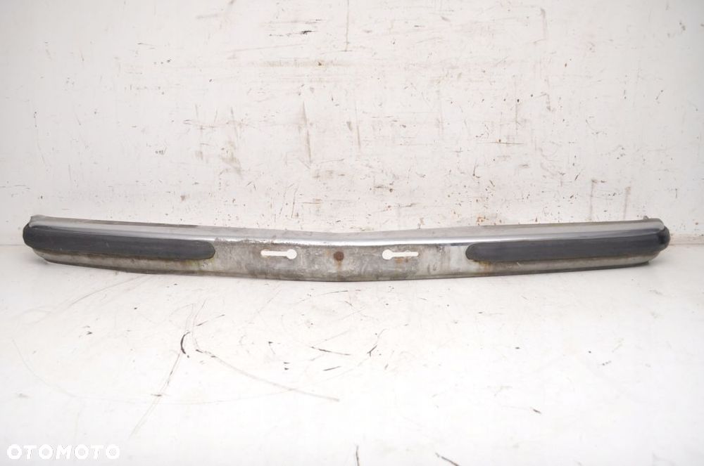 MERCEDES W123 ZDERZAK PRZÓD PRZEDNI - 1