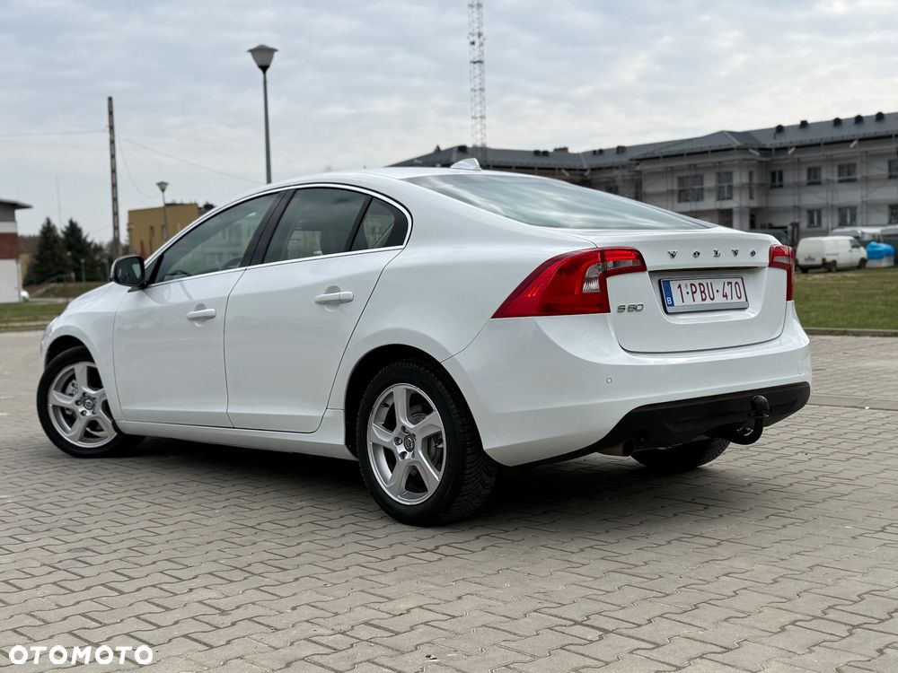 Volvo S60 DRIVe Momentum - 2