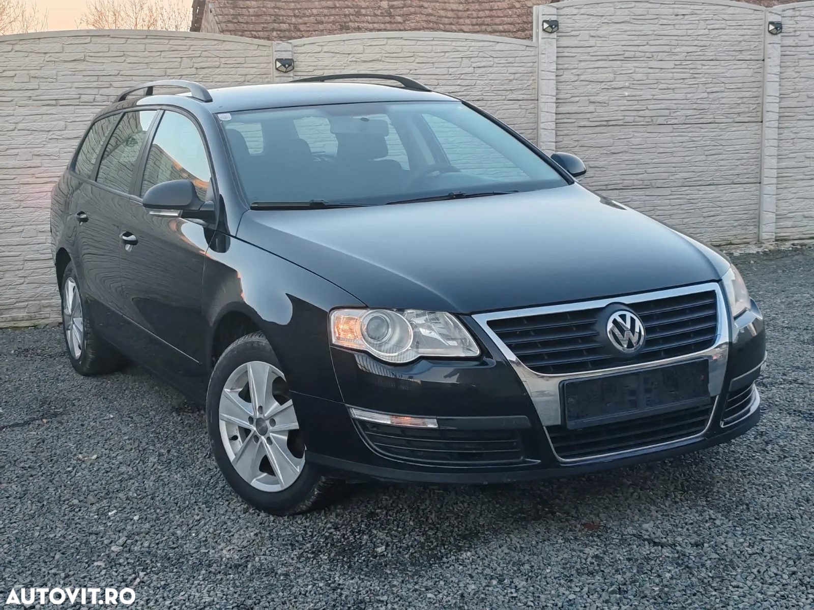 Volkswagen Passat - 2
