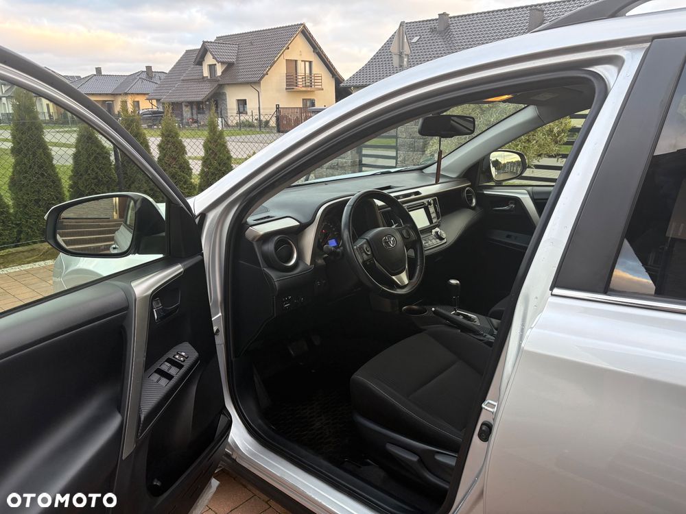 Toyota RAV4 2.0 4x4 Start&Stop CVT Edition S+ - 27