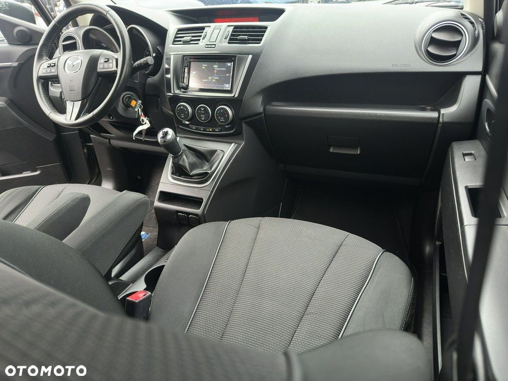 Mazda 5 - 11