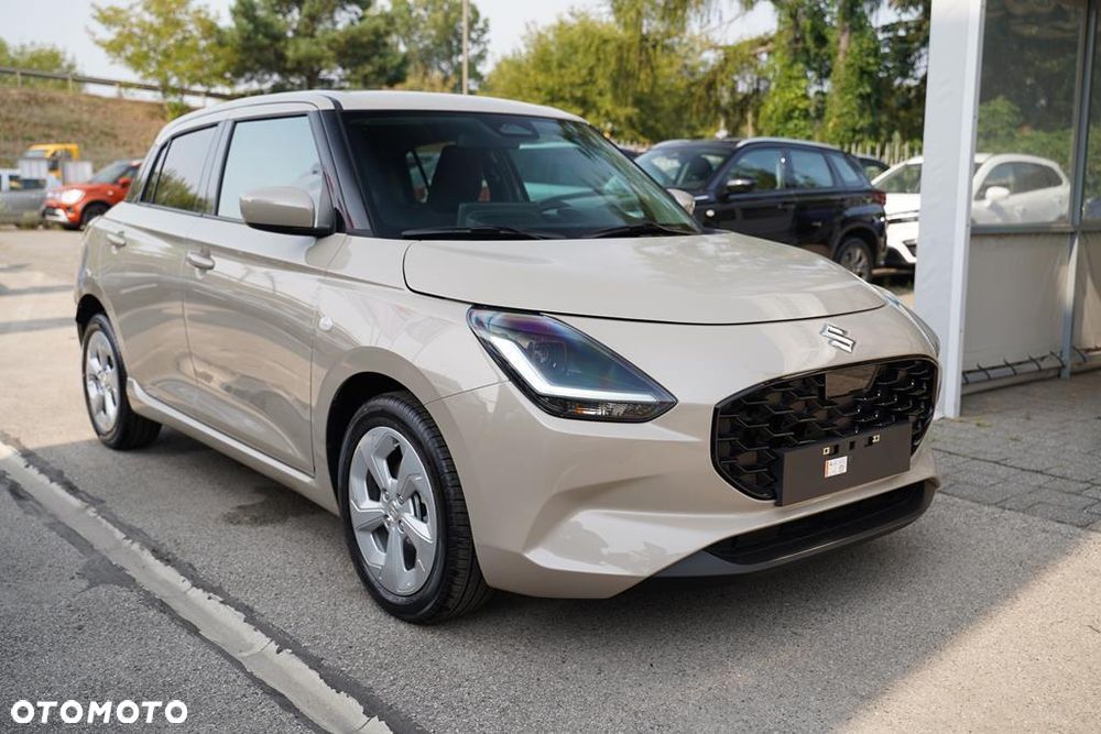Suzuki Swift 1.2 Dualjet SHVS Premium Plus CVT - 4