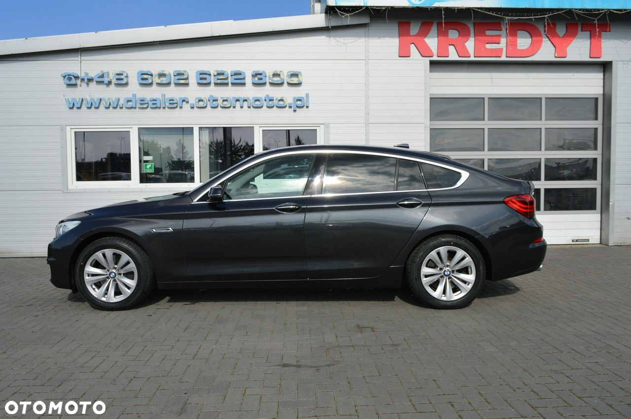 BMW 5GT - 12