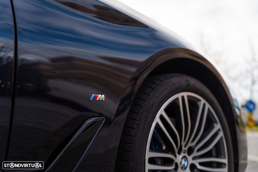 BMW 530 e iPerformance Pack M - 27