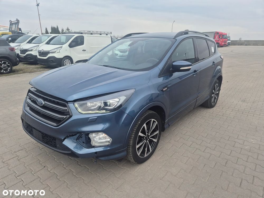 Ford Kuga 1.5 EcoBoost 2x4 ST-Line - 6