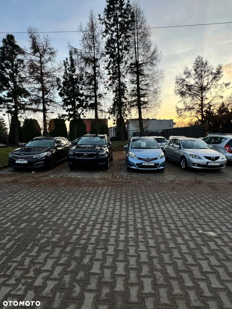 Toyota Yaris 1.33 Luna - 5