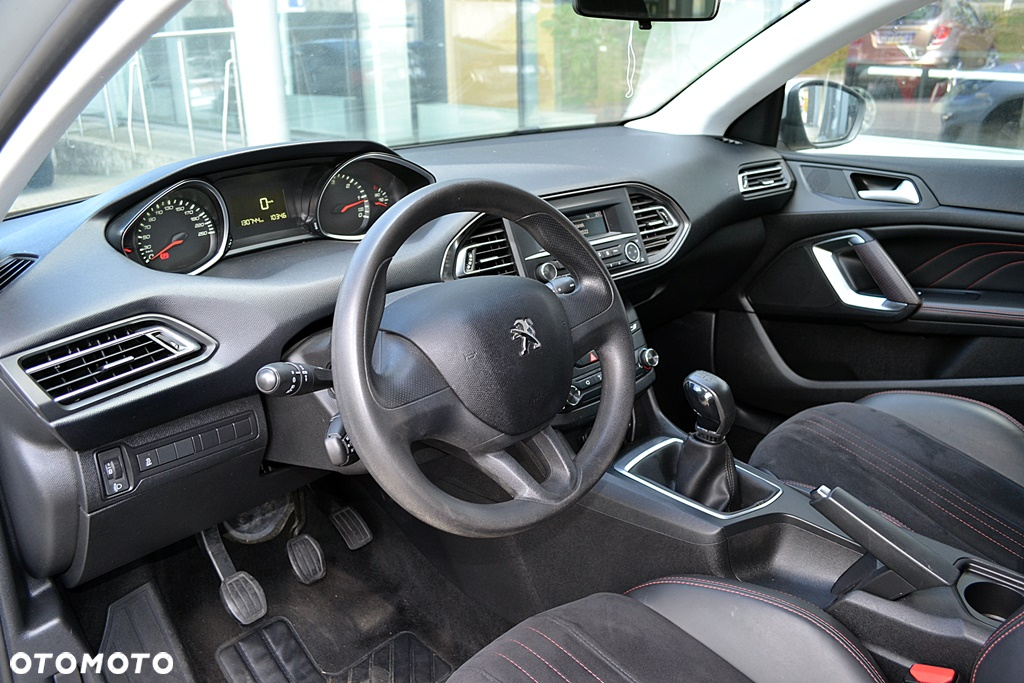 Peugeot 308 - 12