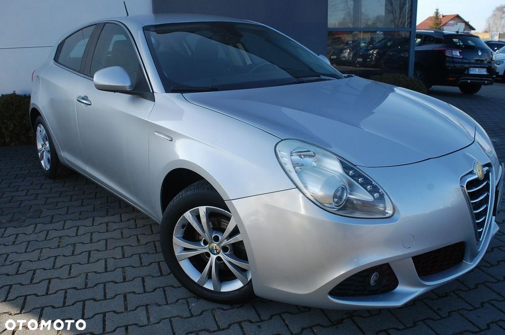 Alfa Romeo Giulietta - 8
