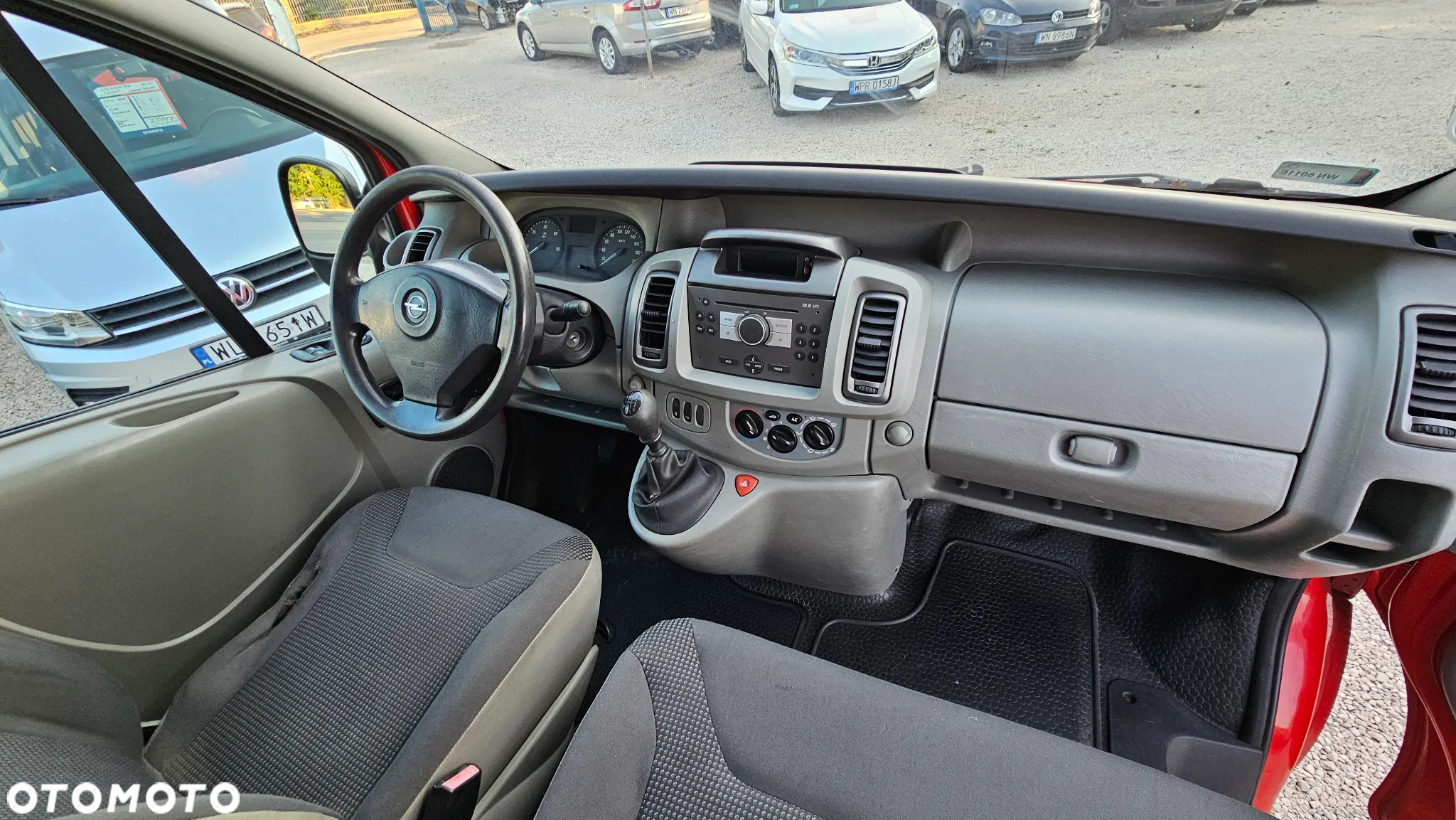 Opel Vivaro - 15
