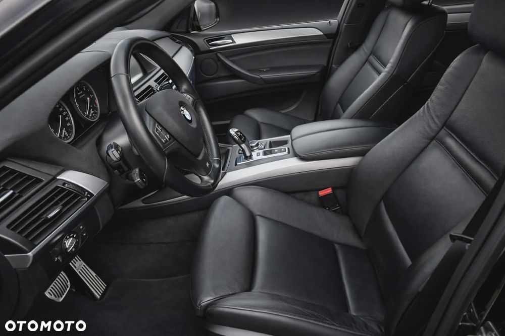 BMW X6 - 14