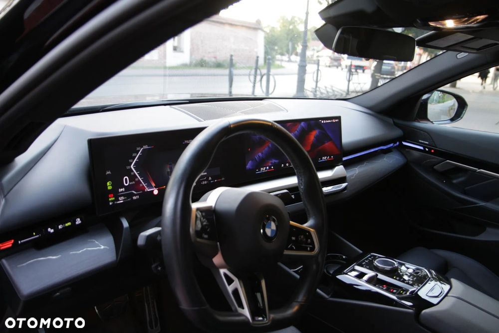 BMW Seria 5 520d mHEV M Sport - 9