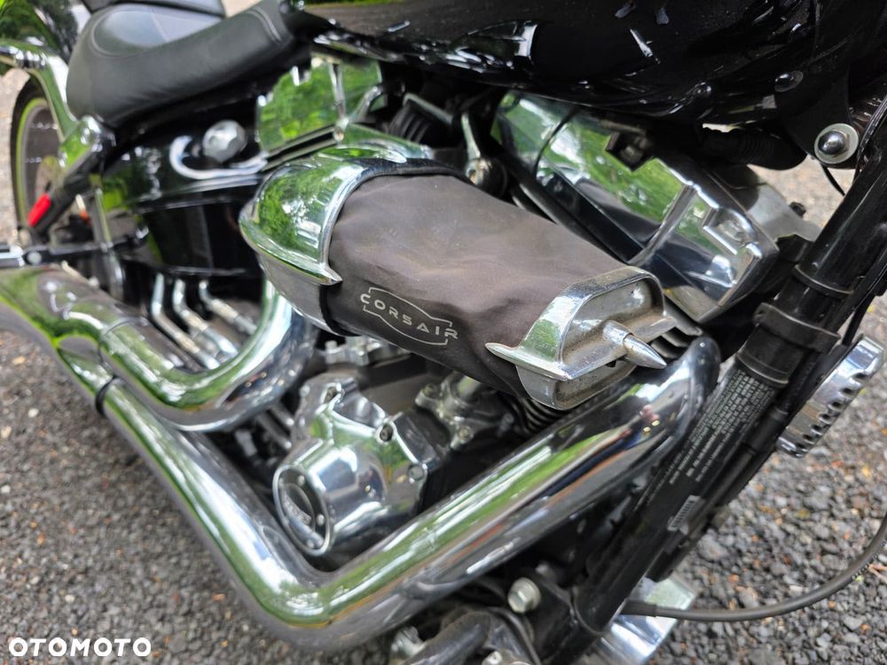 Harley-Davidson FXSB Breakout - 11
