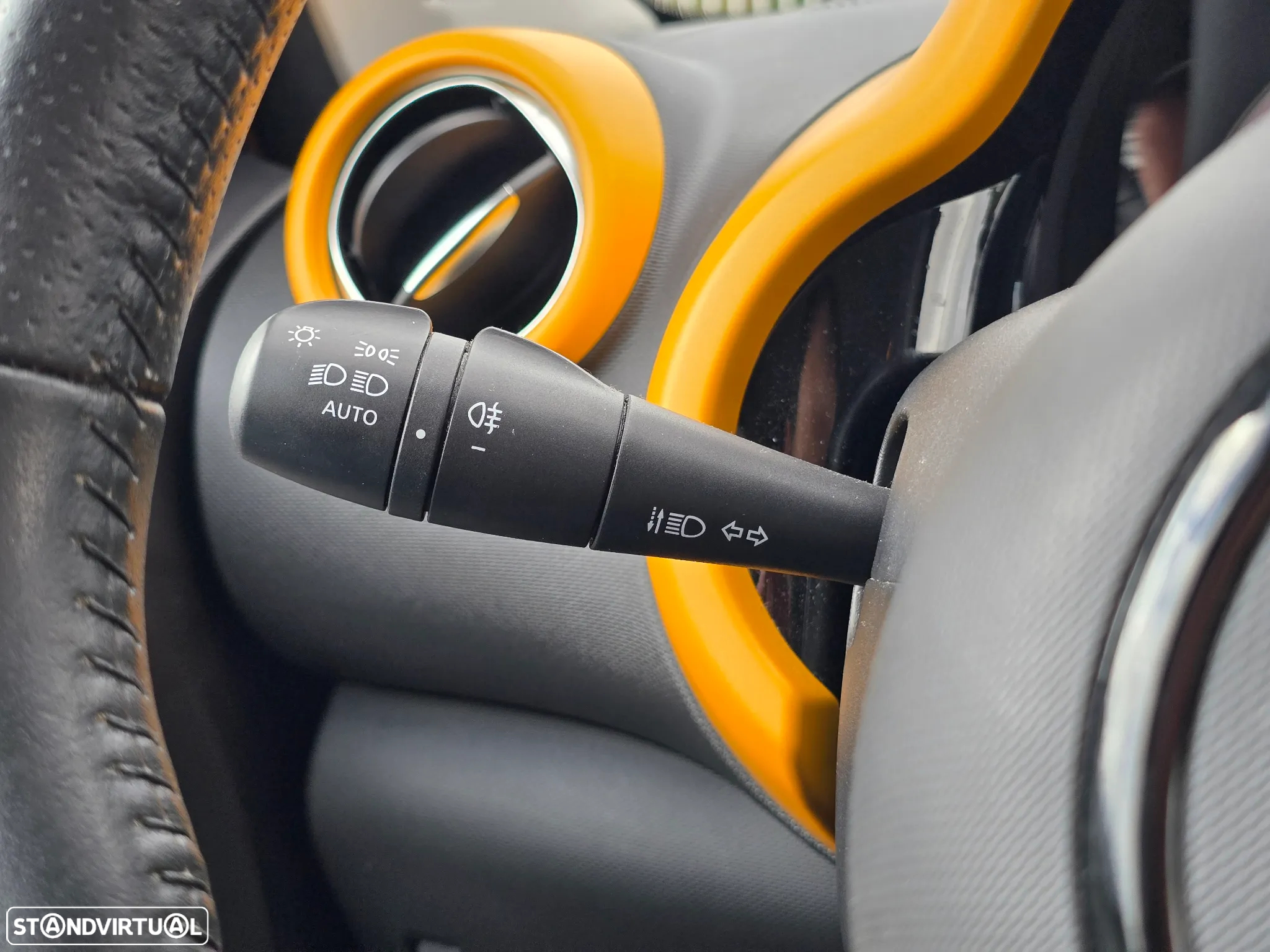 Renault Twingo Z.E. 22 Intens - 18