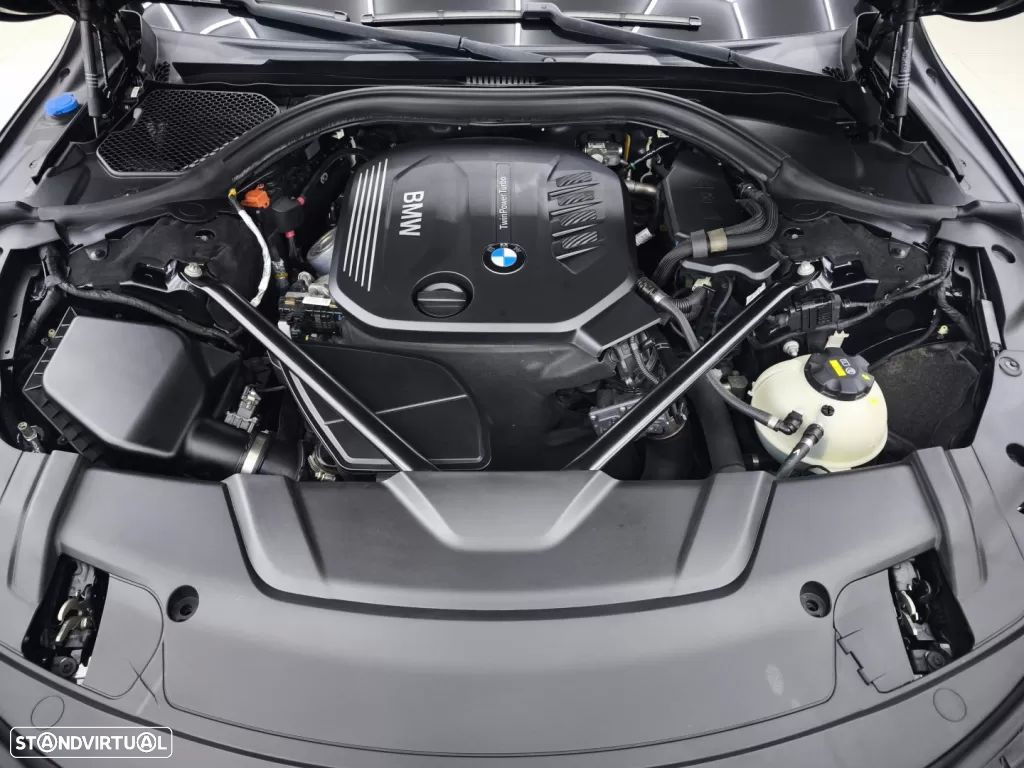 BMW 725 d Pack M - 14