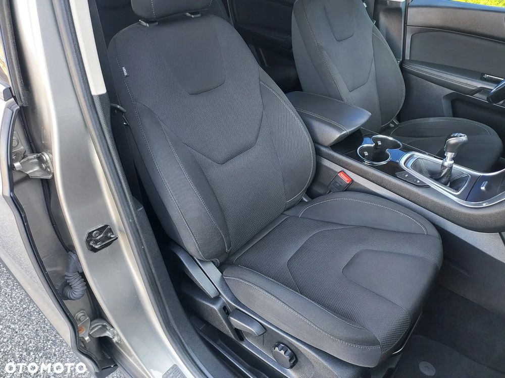 Ford S-Max 2.0 TDCi Titanium - 24
