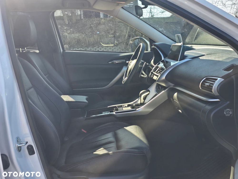 Mitsubishi Eclipse Cross 1.5 T-MIVEC 2WD CVT Diamant+ - 17