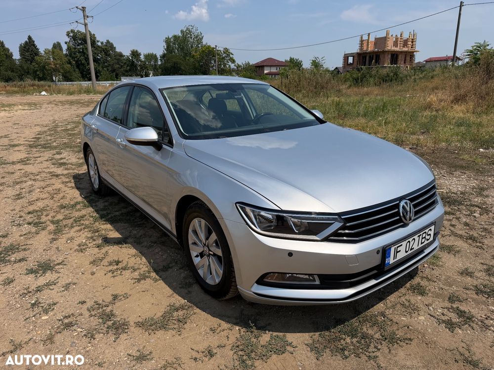 Volkswagen Passat 1.6 TDI Trendline - 2