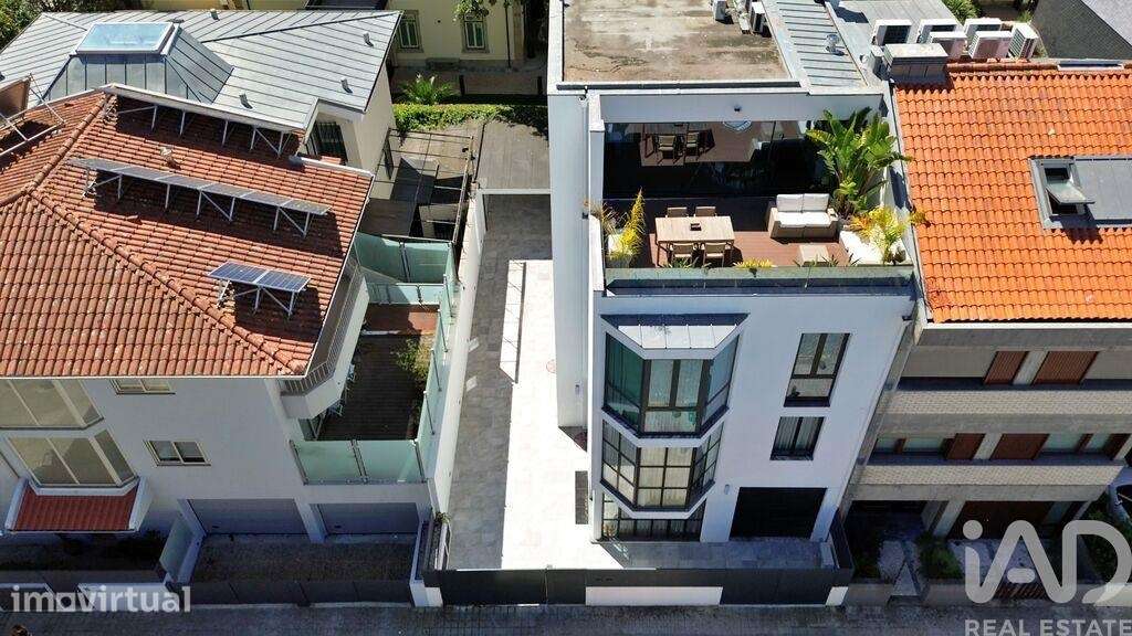 Prédio em Ramalde de 382 m2
