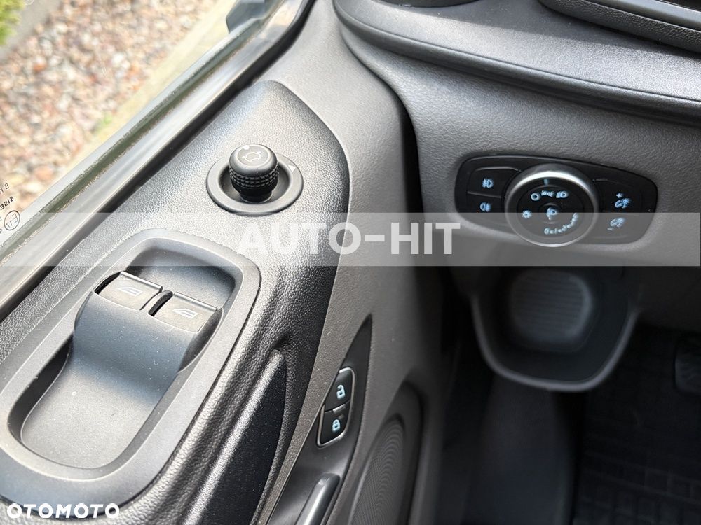 Ford Transit - 23