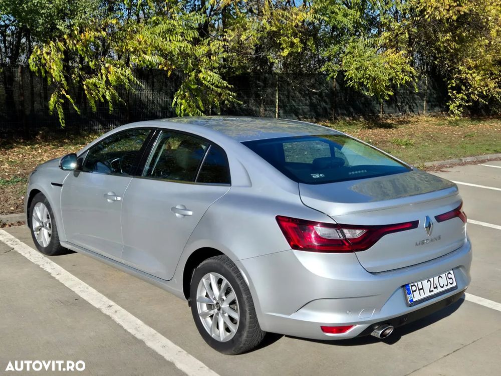 Renault Megane Blue dCi EDC Zen - 13