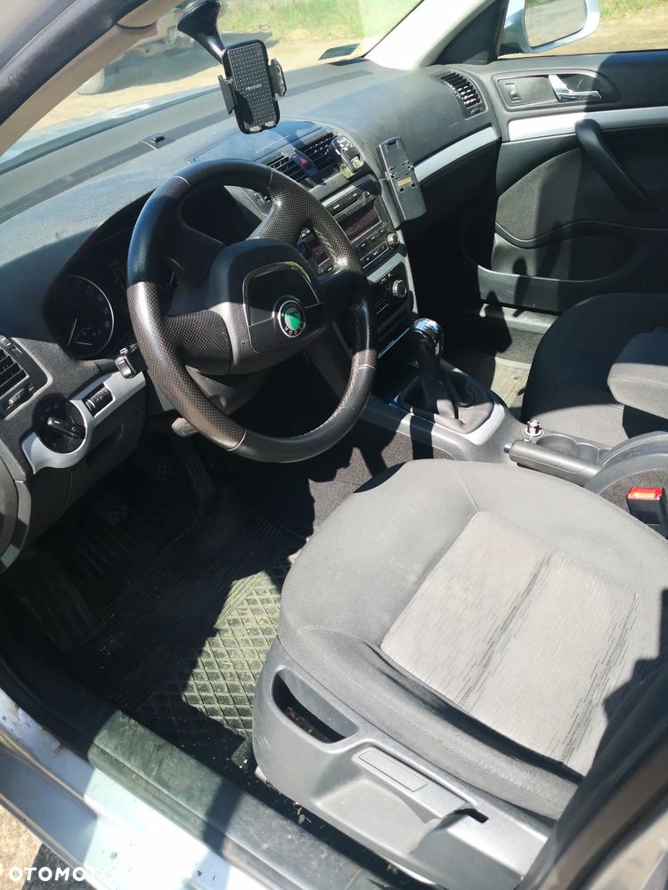 Skoda Octavia - 3