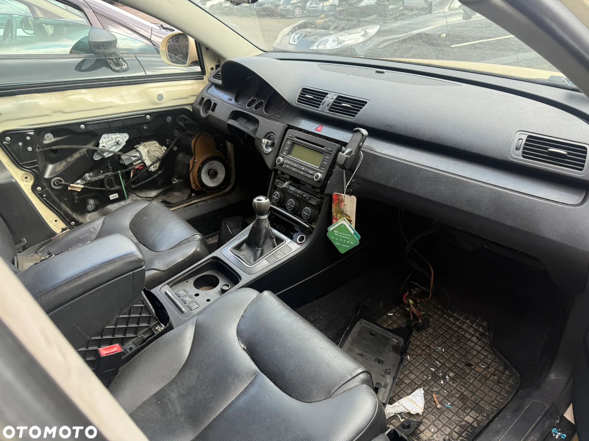VW Passat B6 Kombi 1.9 TDI Zderzak Drzwi Klapa Błotnik - 3