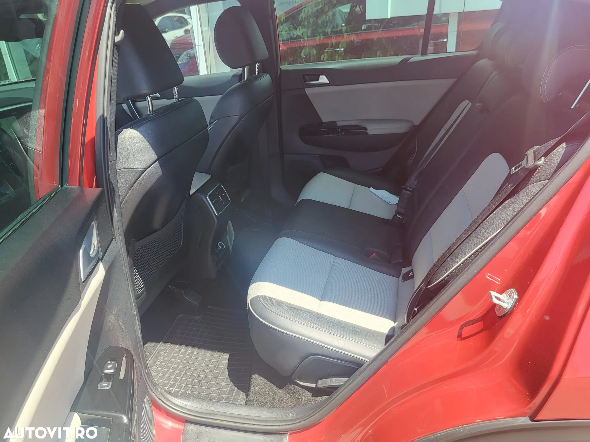 Kia Sportage 1.6 T-GDI 7DCT 4x4 GT Line - 15