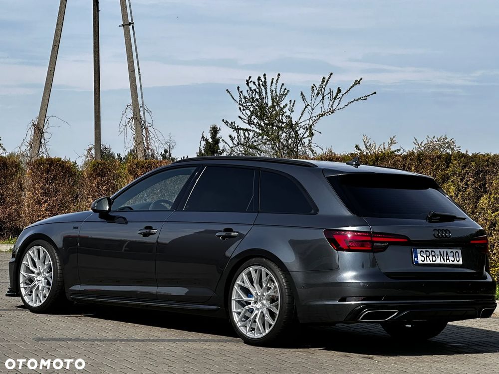 Audi A4 Avant 45 TDI quattro tiptronic S line - 4