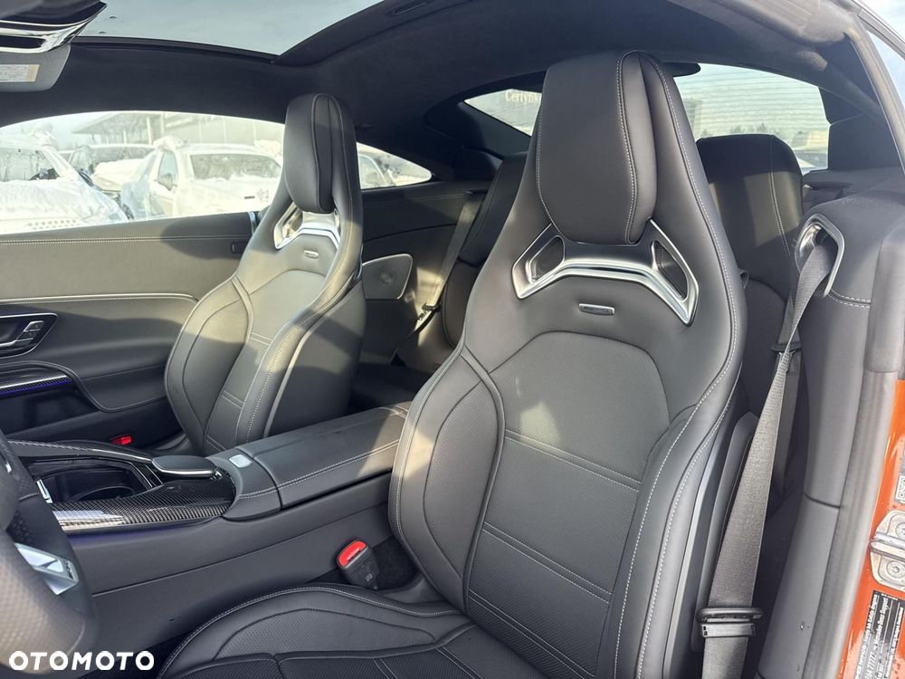 Mercedes-Benz AMG GT - 11