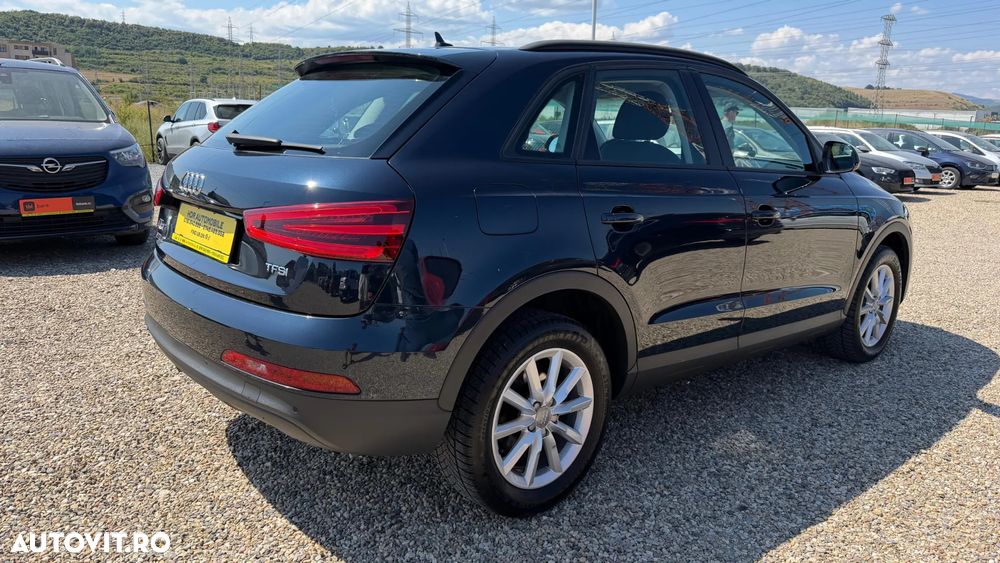 Audi Q3 1.4 TFSI Stronic Design - 5