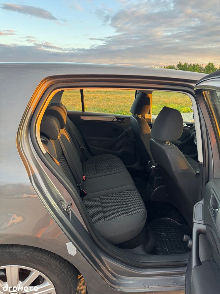 Volkswagen Golf 1.6 TDI BlueMot Comfortline - 8