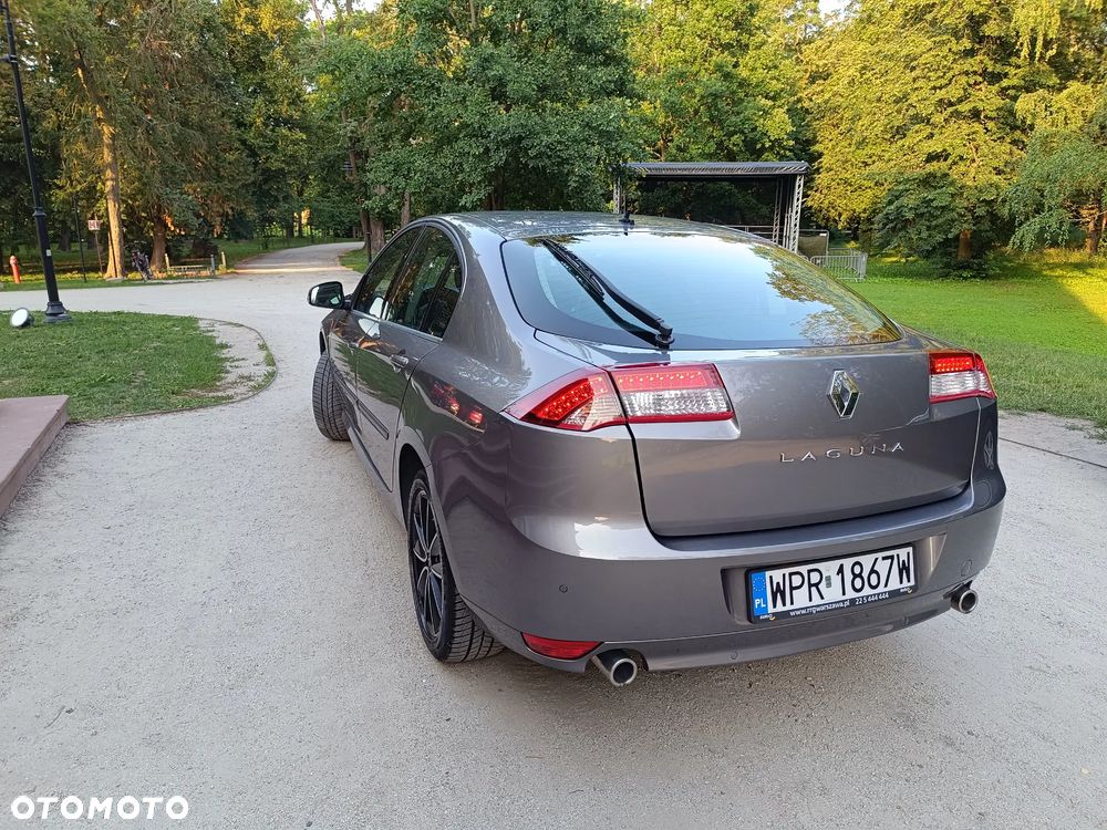 Renault Laguna 2.0 dCi Tech Run ESM - 14