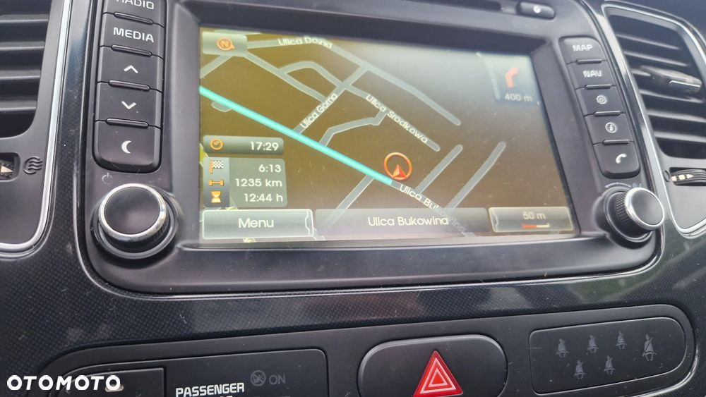 Kia Carens 1.6 GDI Edition 7 - 13