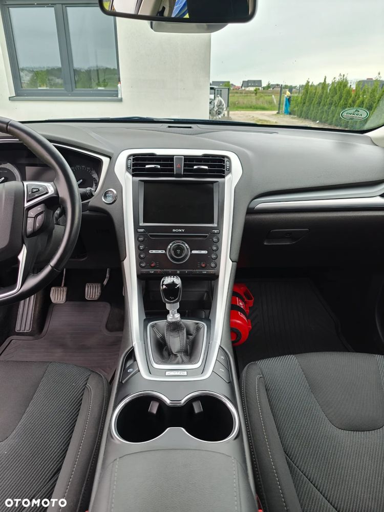 Ford Mondeo 2.0 TDCi Titanium - 12