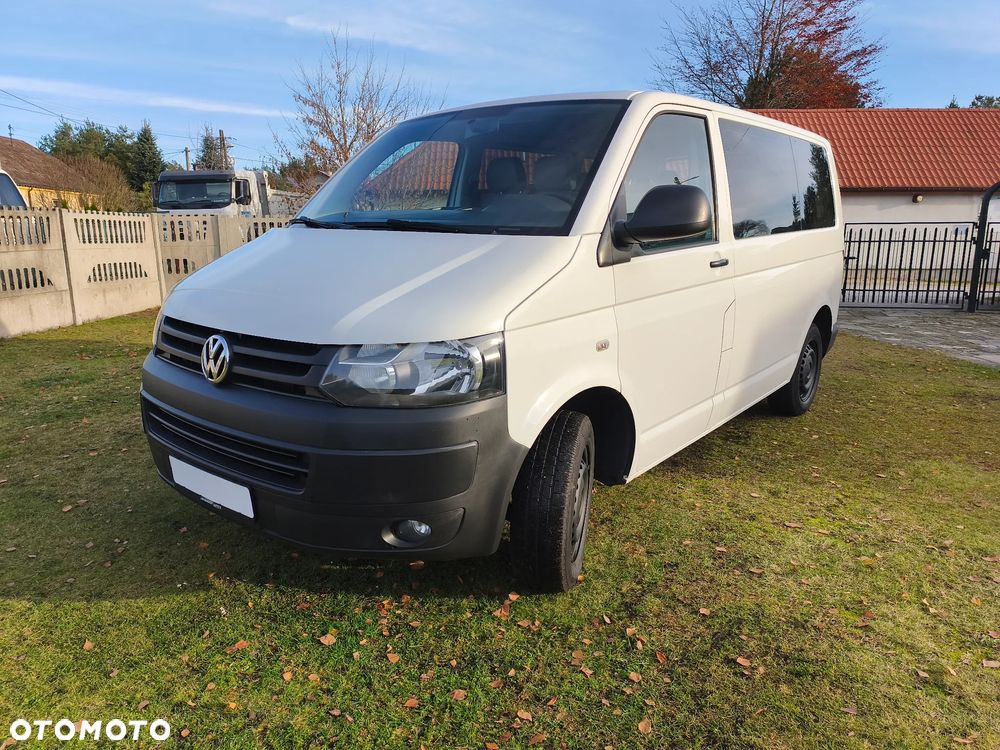 Volkswagen Transporter - 2